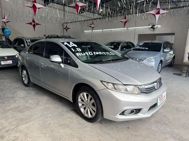 Carro Honda Civic 2014 LXS 1.8 i-VTEC (Aut) (Flex)