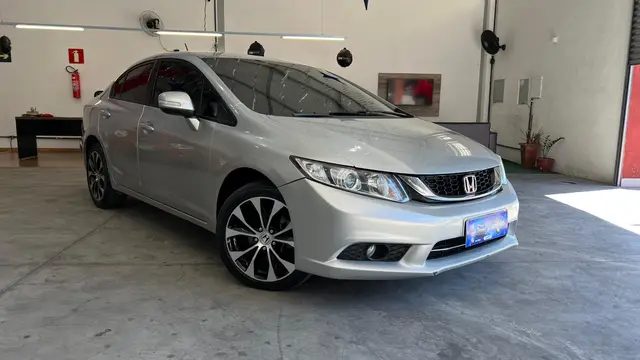 Carro Honda Civic 2015 LXR 2.0 i-VTEC (Aut) (Flex)