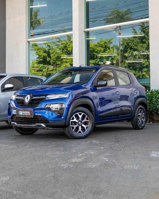 Carro Renault Kwid 2023 Outsider 1.0 12v SCe (Flex)
