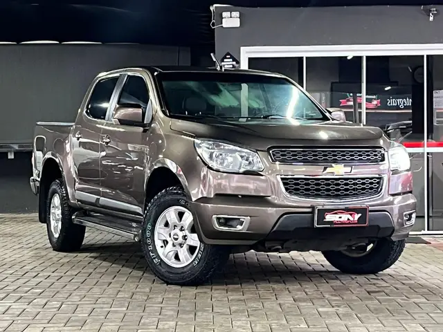 Carro Chevrolet S10 Cabine Dupla 2013 S10 LT 2.4 4x2 (Cab Dupla) (Flex)