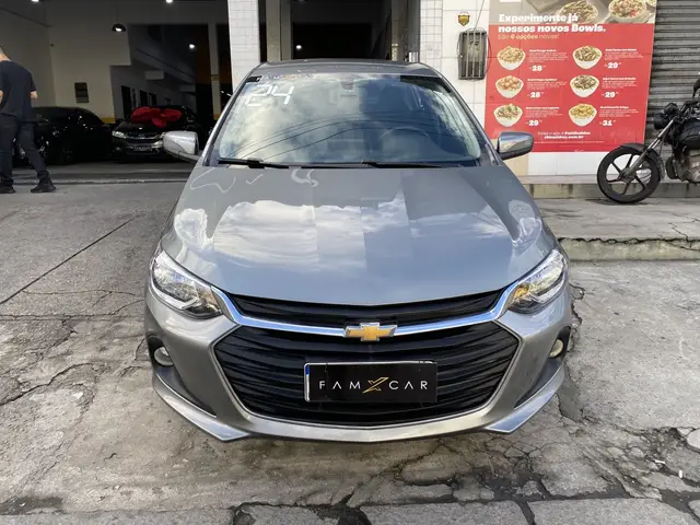 Carro Chevrolet Onix Plus 2024 LT 1.0