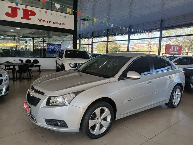 Carro Chevrolet Cruze 2014 LT 1.8 16V Ecotec (Flex)