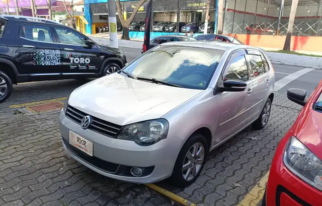 Carro Volkswagen Polo 2014 Hatch. Sportline 1.6 8V (Flex)