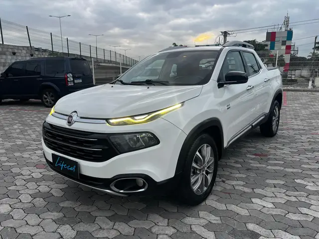 Carro Fiat Toro 2019 Volcano 2.0 diesel AT9 4x4
