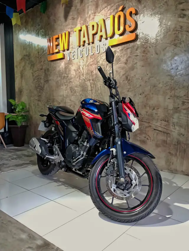 Moto Yamaha YS 250 Fazer 2021 ABS