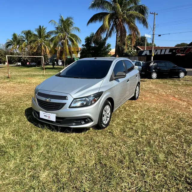 Carro Chevrolet Onix 2019 1.0 Joy SPE/4