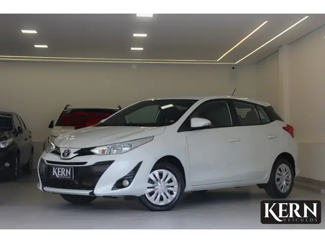 Carro Toyota Yaris 2019 1.3 XL CVT (Flex)
