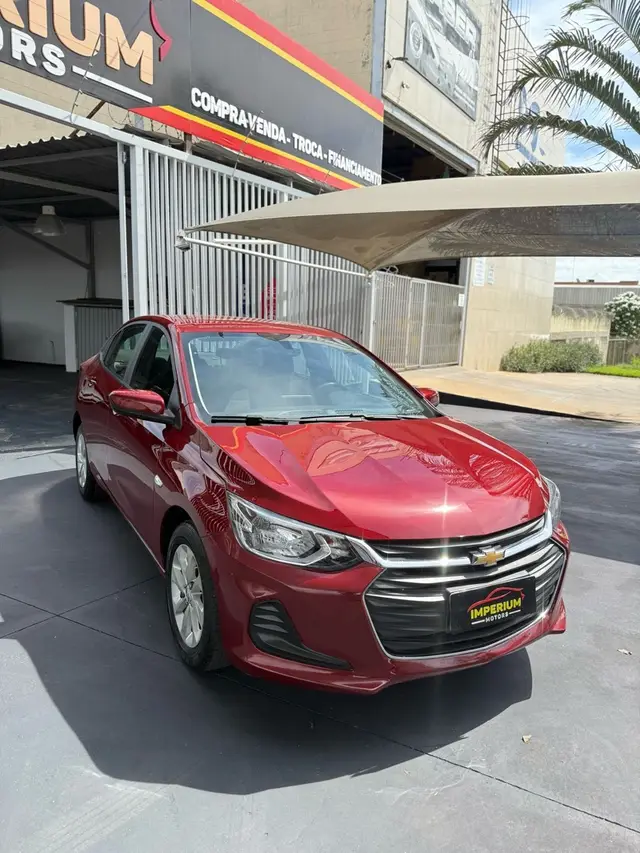 Carro Chevrolet Onix Plus 2021 1.0 LT (Flex)