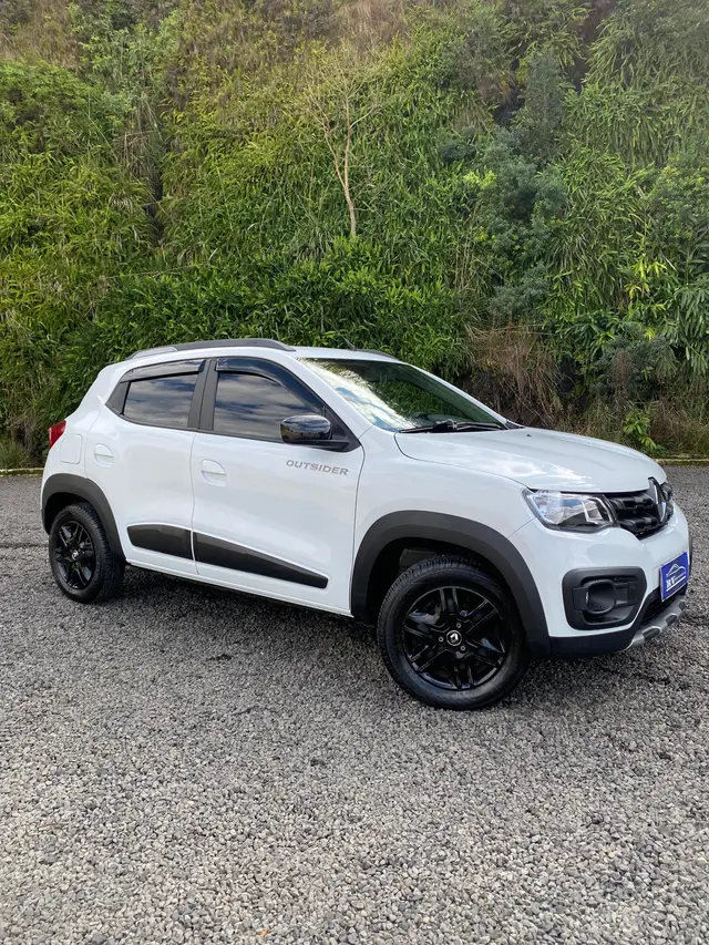 Carro Renault Kwid 2022 Outsider 1.0 12v SCe (Flex)