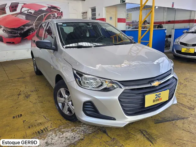 Carro Chevrolet Onix 2021 1.0 (Flex)