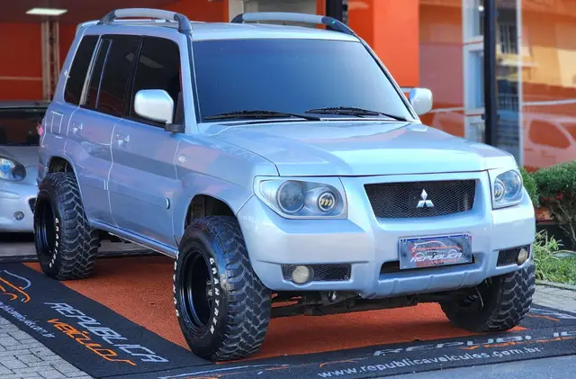 Carro Mitsubishi Pajero TR4 2008 2.0 16V