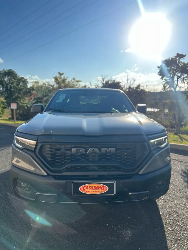 Carro RAM Rampage 2024 Rebel 2.0 Turbo