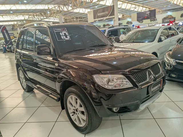 Carro Mitsubishi Pajero TR4 2010 2.0/ 2.0 Flex 16V 4x4 Mec.