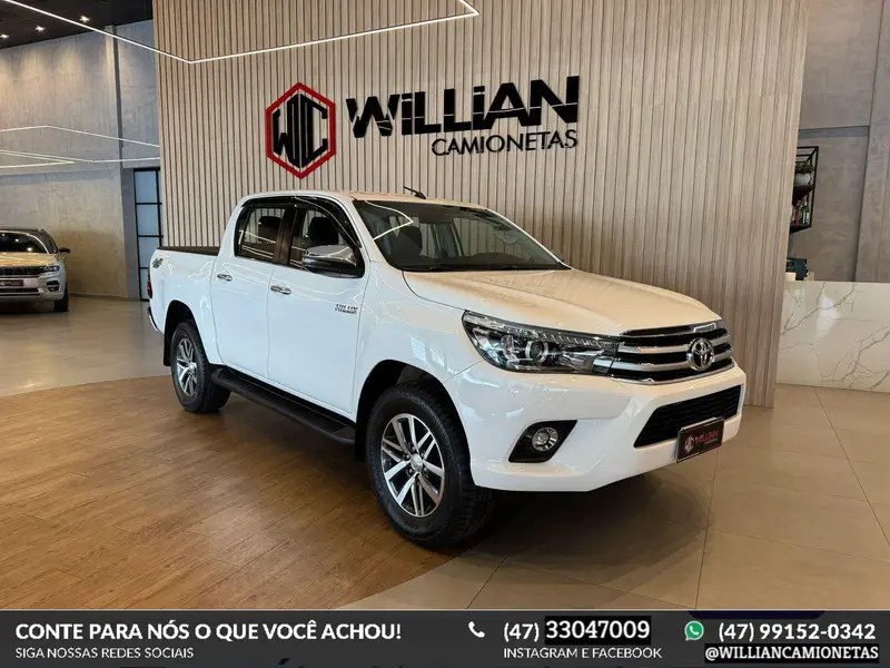 Toyota Hilux Cabine Dupla Hilux 2.8 TDI SRX CD 4x4 (Aut)
