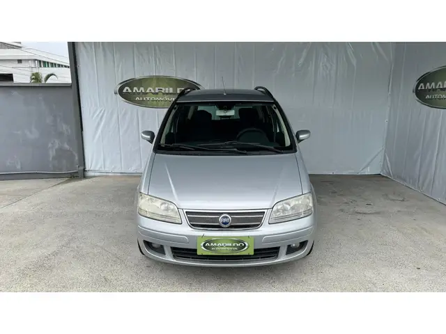 Carro Fiat Idea 2006 ELX 1.4 (Flex)