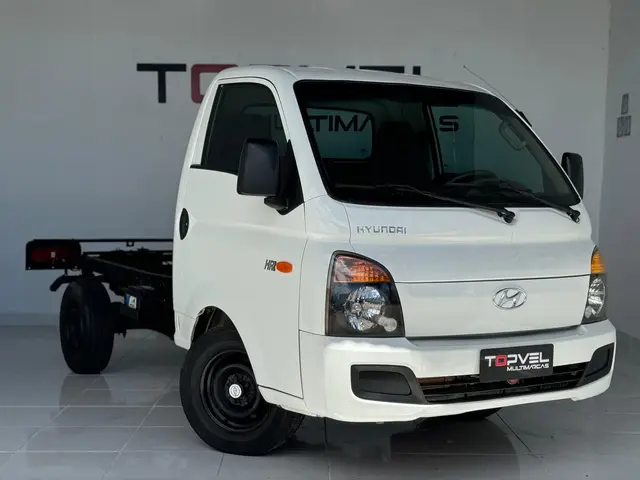 Caminhão Hyundai HR 2016 2.5 CRDi HD Longo sem Caçamba