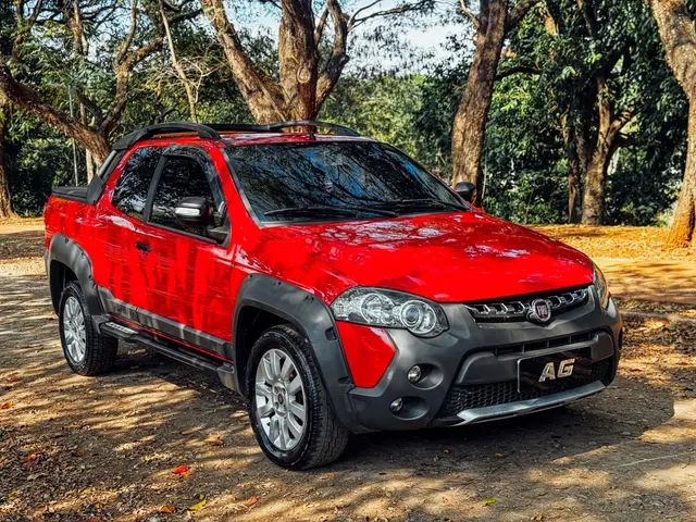Carro Fiat Strada 2014 Adventure 1.8 16V (Flex) (Cabine Estendida)