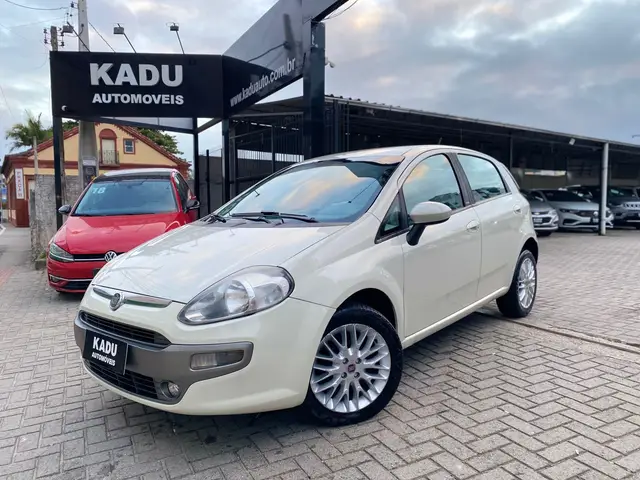 Carro Fiat Punto 2013 Essence 1.6 16V (Flex)