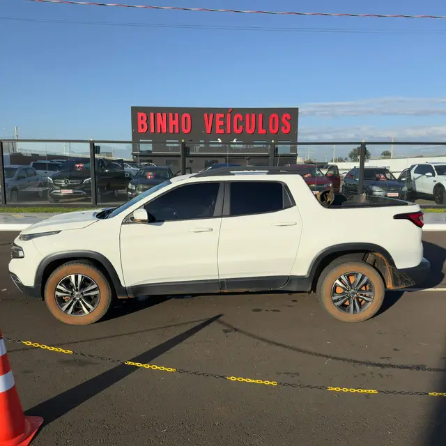 Carro Fiat Toro 2022 2.0 TDI Freedom Auto 4WD