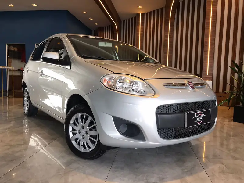 Fiat Palio Attractive 1.0 Evo (Flex)