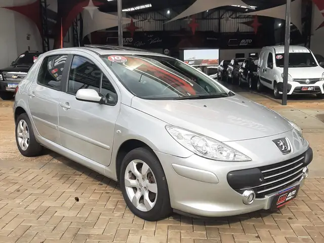 Carro Peugeot 307 2010 Hatch. Feline 2.0 16V (flex) (aut)