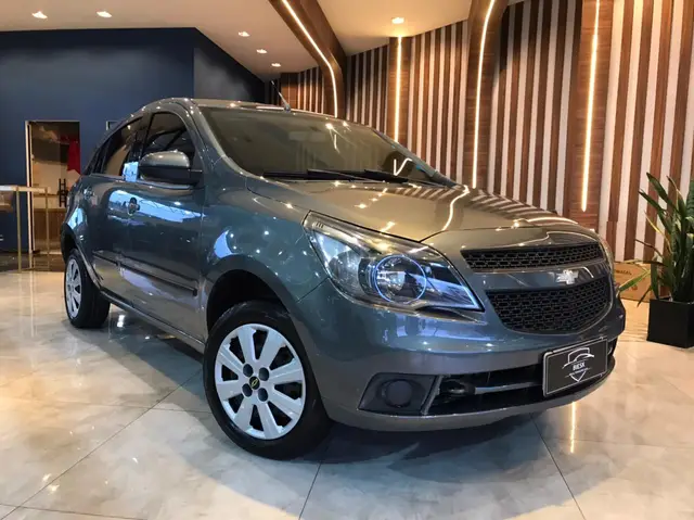 Carro Chevrolet Agile 2013 LT 1.4 8V (Flex)