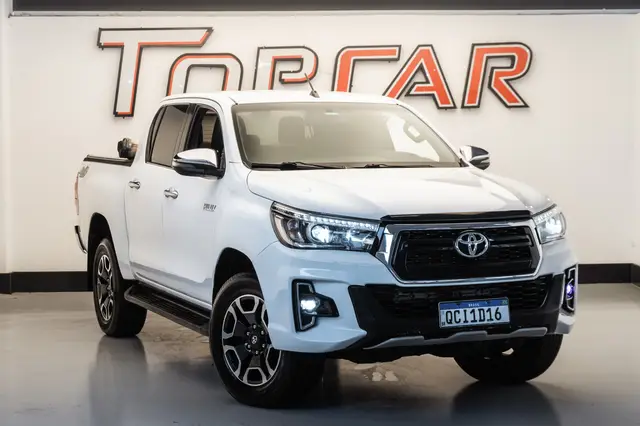 Carro Toyota Hilux Cabine Dupla 2019 Hilux 2.8 TDI SRX CD 4x4 (Aut)