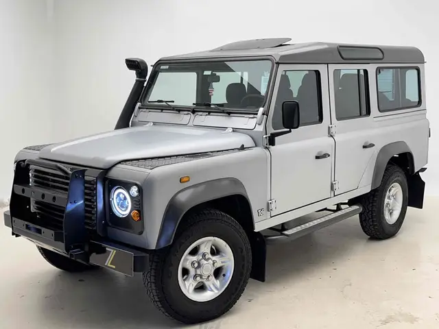 Carro Land Rover Defender 2001 110 4x4 2.5 SW