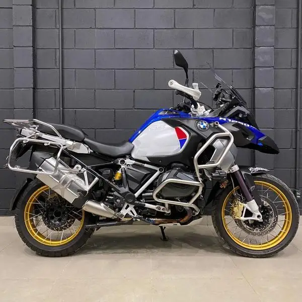 BMW Adventure Premium