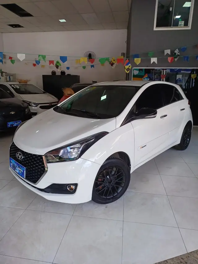 Carro Hyundai HB20 2016 1.6 R Spec (Flex)