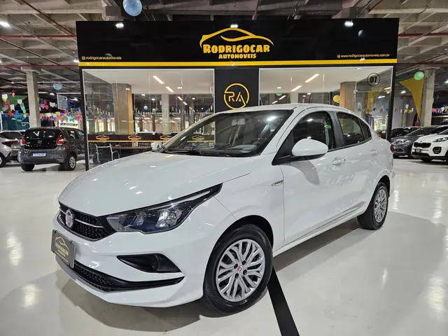 Carro Fiat Cronos 2020 1.3 Drive Firefly (Flex)