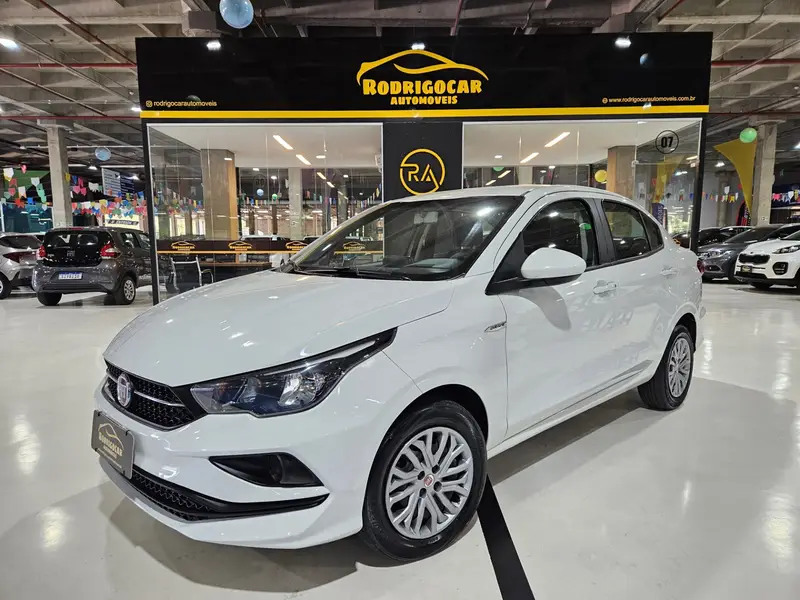 Fiat Cronos 1.3 Drive Firefly (Flex)