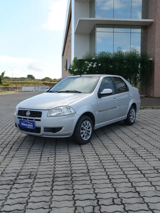 Carro Fiat Siena 2011 Celebration Fire 1.0 8V (Flex)