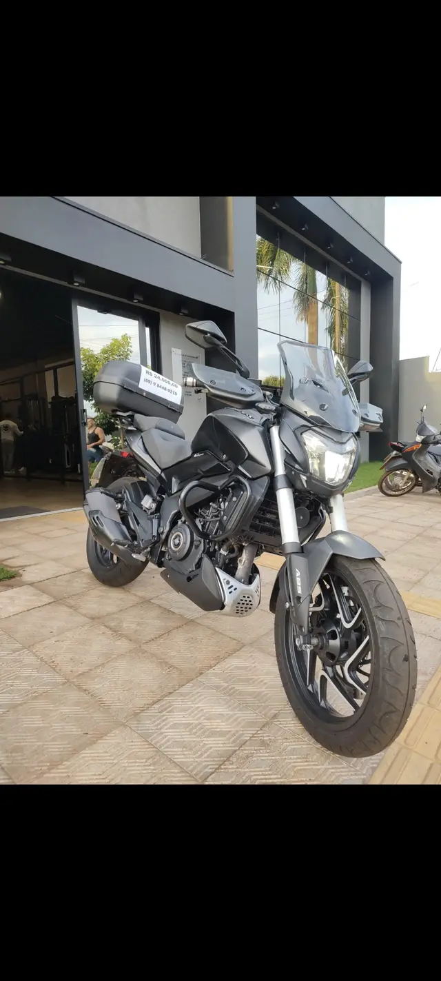 Moto Bajaj Dominar 400 2023 D400 T