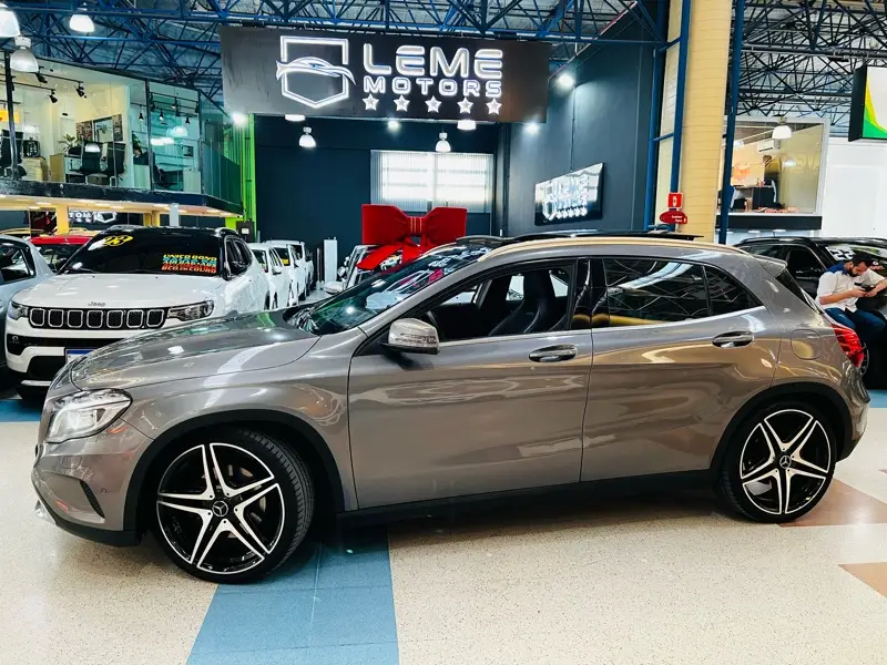 Mercedes-Benz GLA 250 Sport