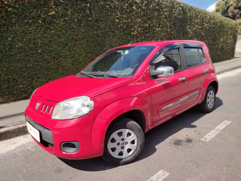 Fiat Uno Vivace 1.0 8V (Flex) 4p