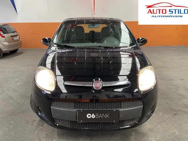 Carro Fiat Palio 2014 Attractive 1.0 8V (Flex)