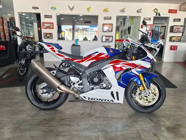 Moto Honda CBR 1000RR-R 2024 Fireblade SP