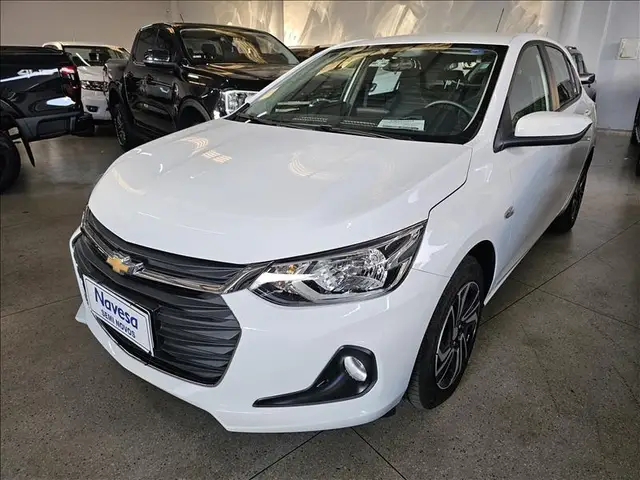 Carro Chevrolet Onix Plus 2025 LT 1.0 Turbo