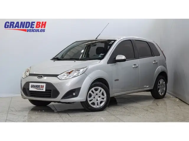 Carro Ford Fiesta Sedan 2012 1.6 (Flex)