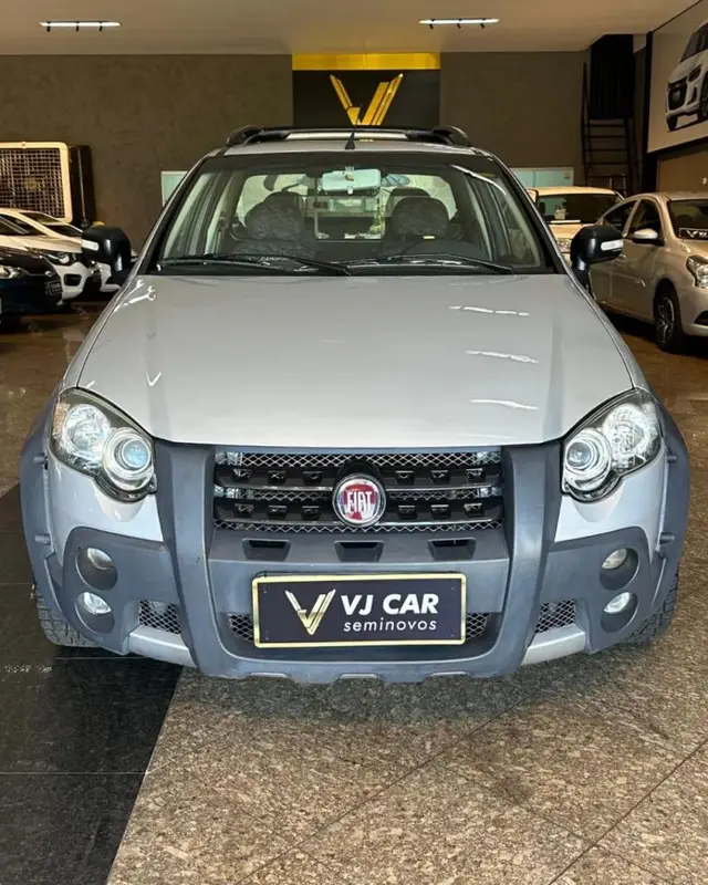 Carro Fiat Strada 2009 Adventure Locker 1.8 8V (Flex) (Cabine Dupla)