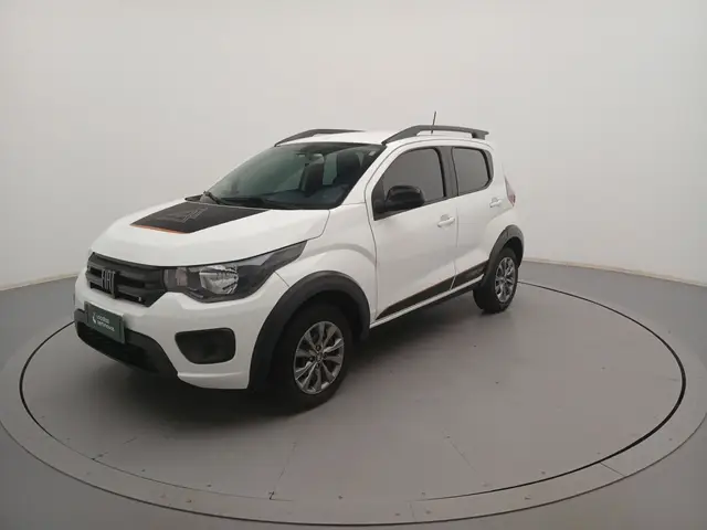 Carro Fiat Mobi 2024 Trekking 1.0