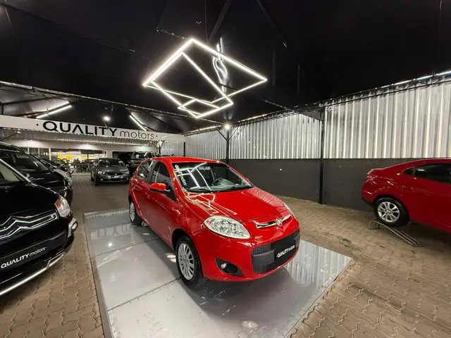 Carro Fiat Palio 2013 Attractive 1.0 8V (Flex)