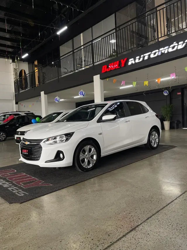 Carro Chevrolet Onix 2023 LTZ 1.0 Turbo