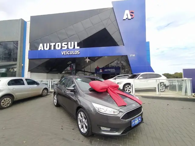 Carro Ford Focus Sedan 2019 Focus Fastback SE 2.0 PowerShift