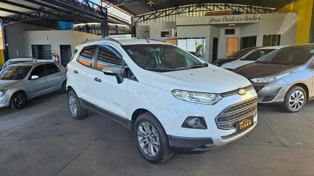 Carro Ford EcoSport 2014 Ecosport Freestyle 1.6 16V (Flex)