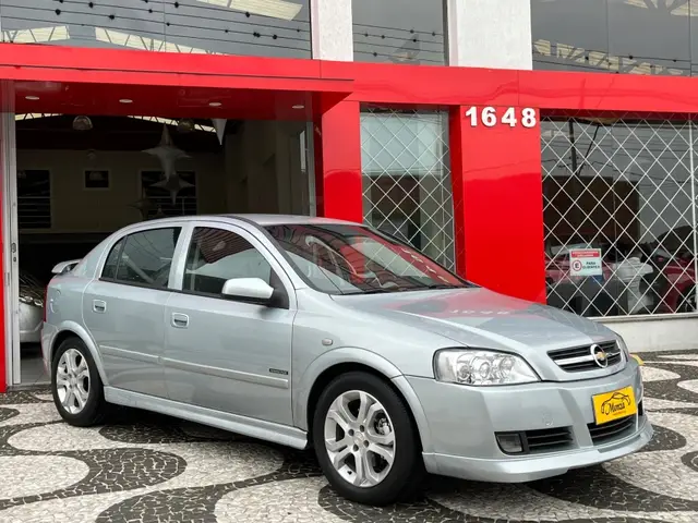 Carro Chevrolet Astra Hatch 2009 Advantage 2.0 (Flex)