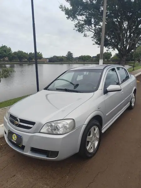 Carro Chevrolet Astra Sedan 2007 Advantage 2.0 (Flex)