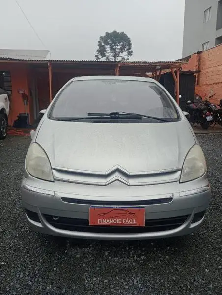 Carro Citroën Xsara Picasso 2010 Avatar 1.6 16V (flex)