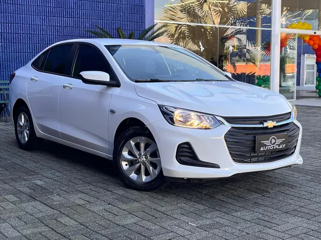 Carro Chevrolet Onix Plus 2023 LT 1.0 Turbo (Aut.)